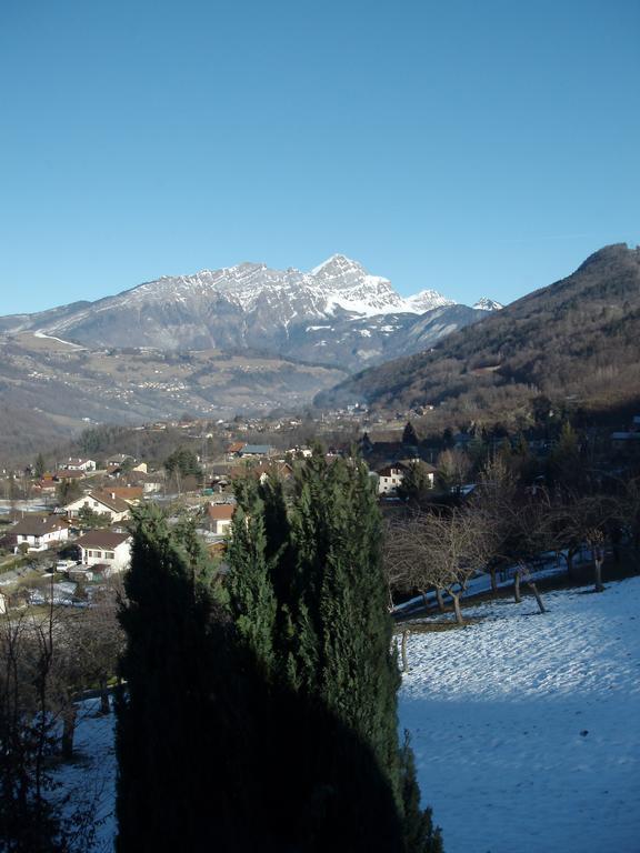 L'Eterlou Chambres D'Hote Albertville Zimmer foto