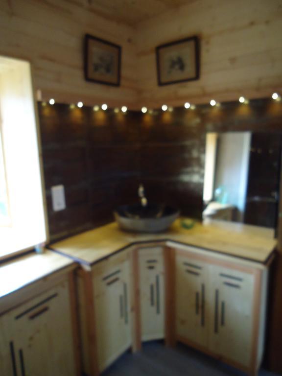 L'Eterlou Chambres D'Hote Albertville Zimmer foto